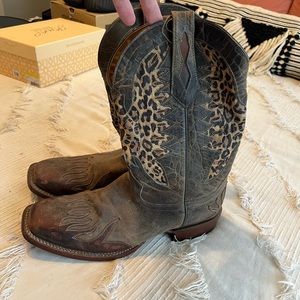 Women’s size 10 Johnny Ringo western boots